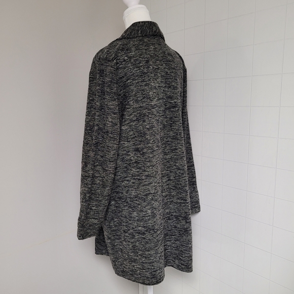 Tribal Jacket - Picture 3 of 6